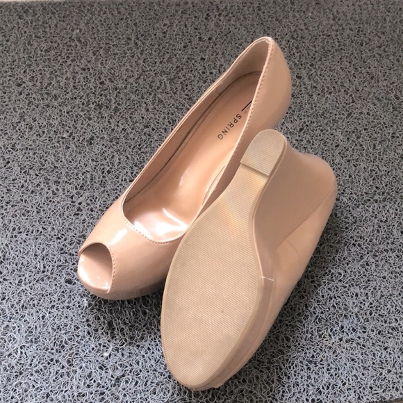 Spring shoes - Picture 3 of 3